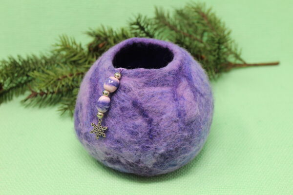 Felted bowl